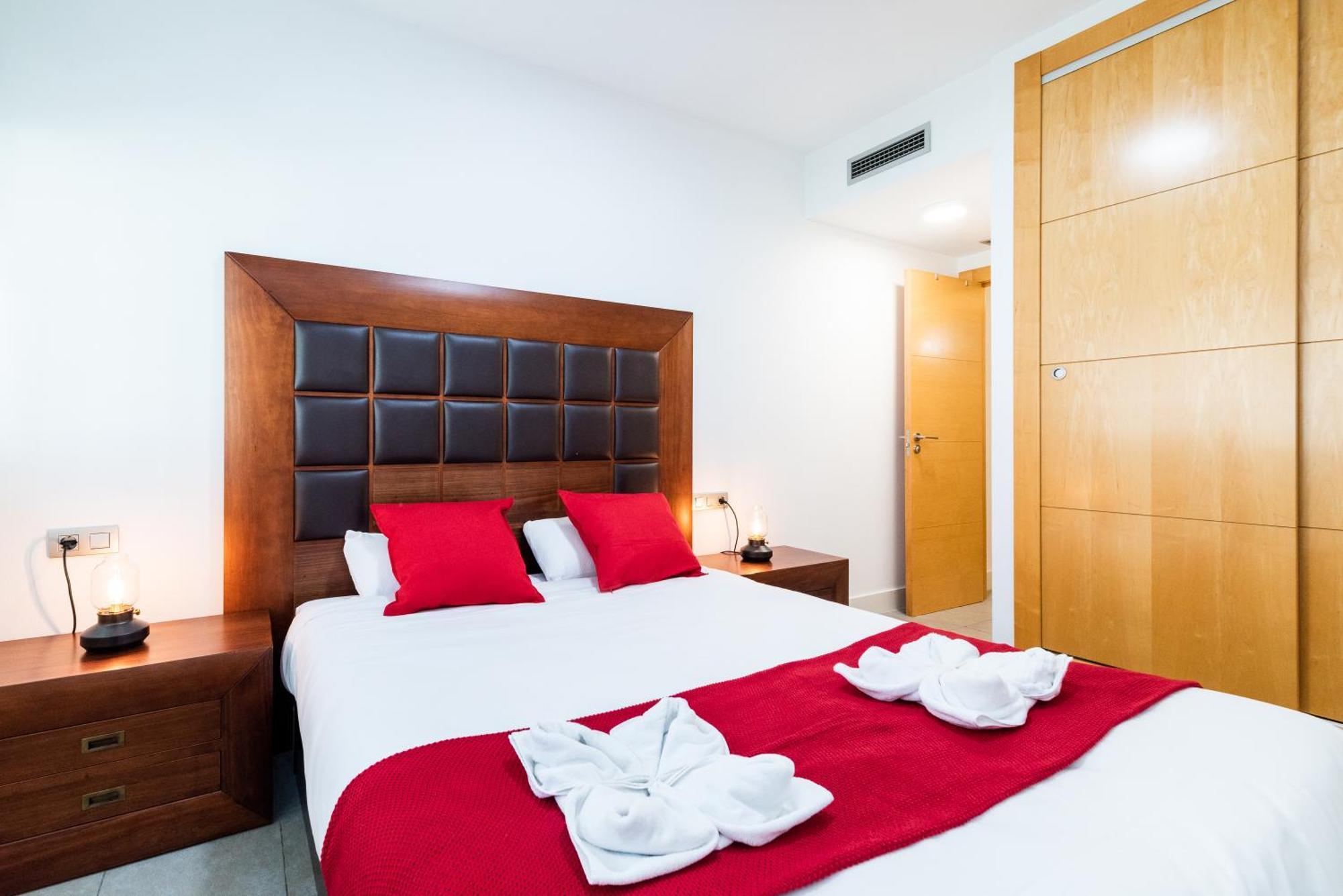 Tuguest Avenida De La Investigacion - Free Parking Apartment Granada Luaran gambar
