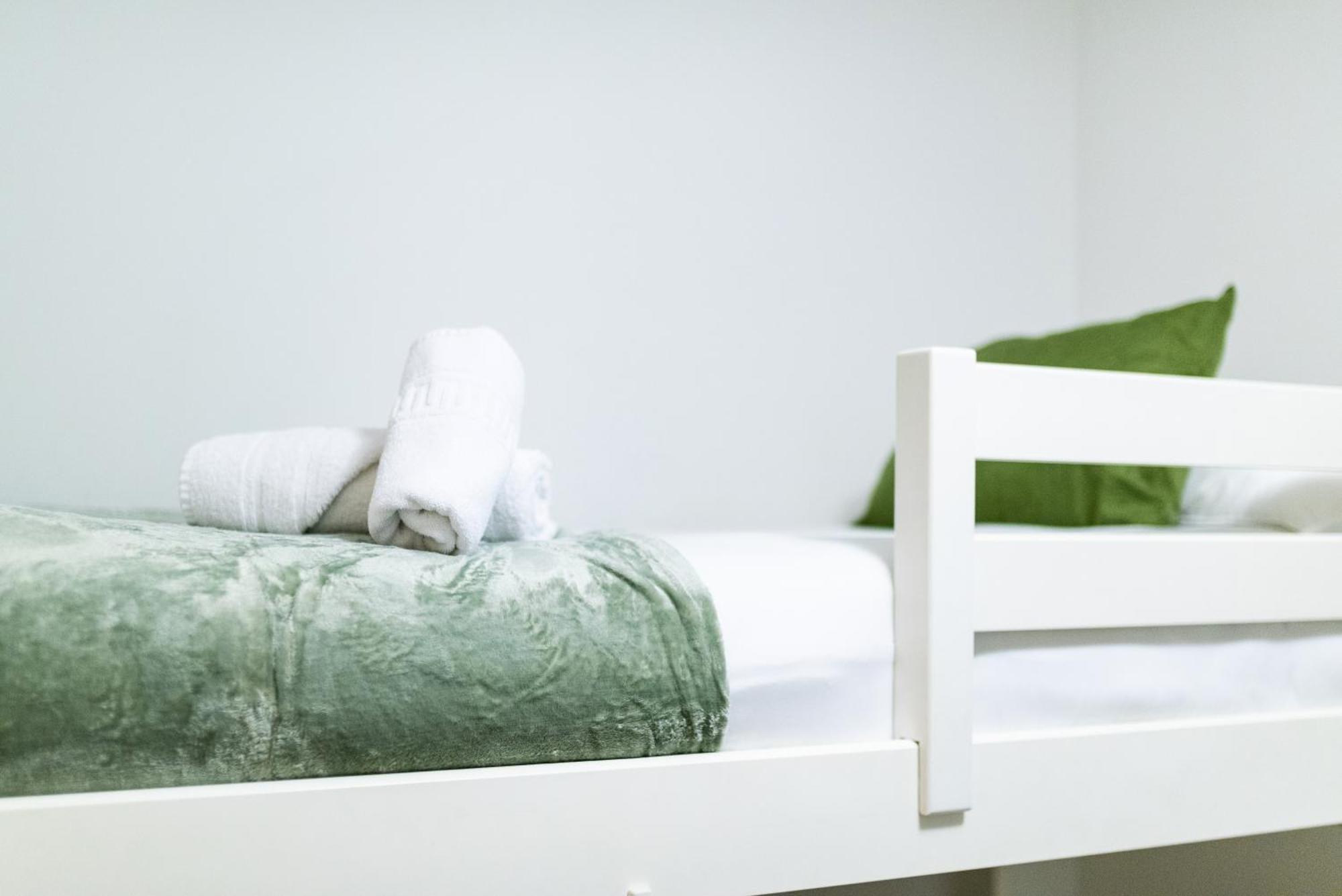 Tuguest Avenida De La Investigacion - Free Parking Apartment Granada Luaran gambar