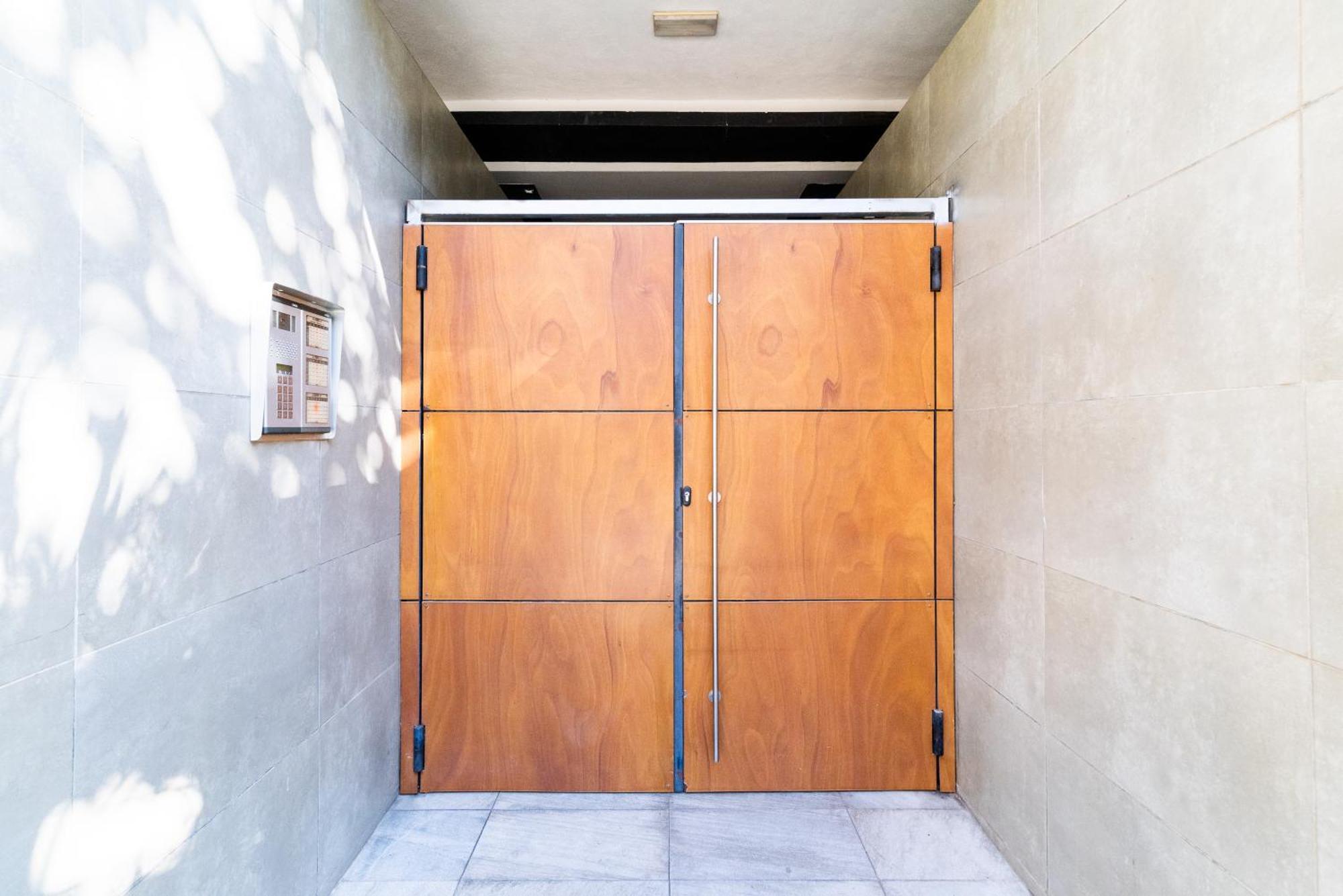 Tuguest Avenida De La Investigacion - Free Parking Apartment Granada Luaran gambar